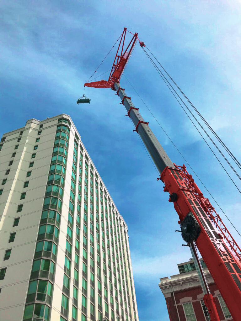 CHILLER NUMBER 1 CRANE LIFT CHILLER NUMBER 1 CRANE LIFT